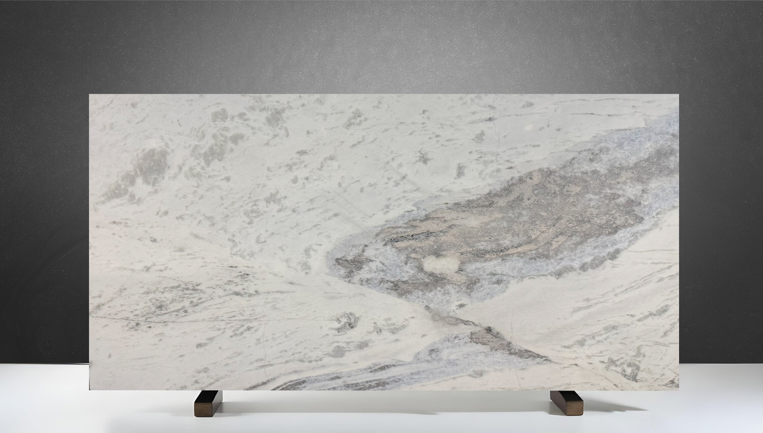 FANTASY WHITE
