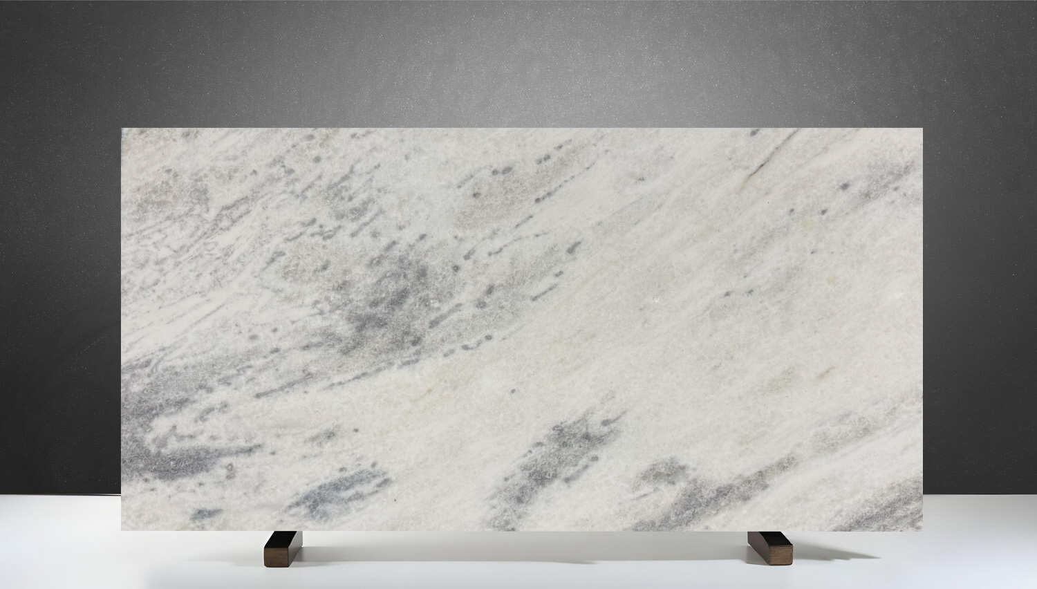 CRYSTAL WHITE