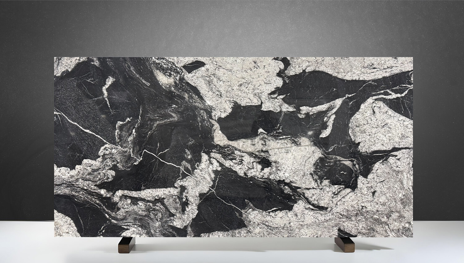 FANTASY BLACK